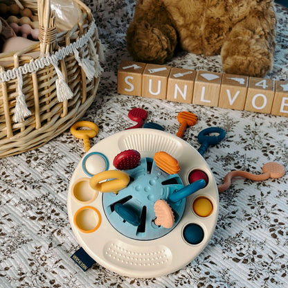 UFO Silicone Pulling Toy